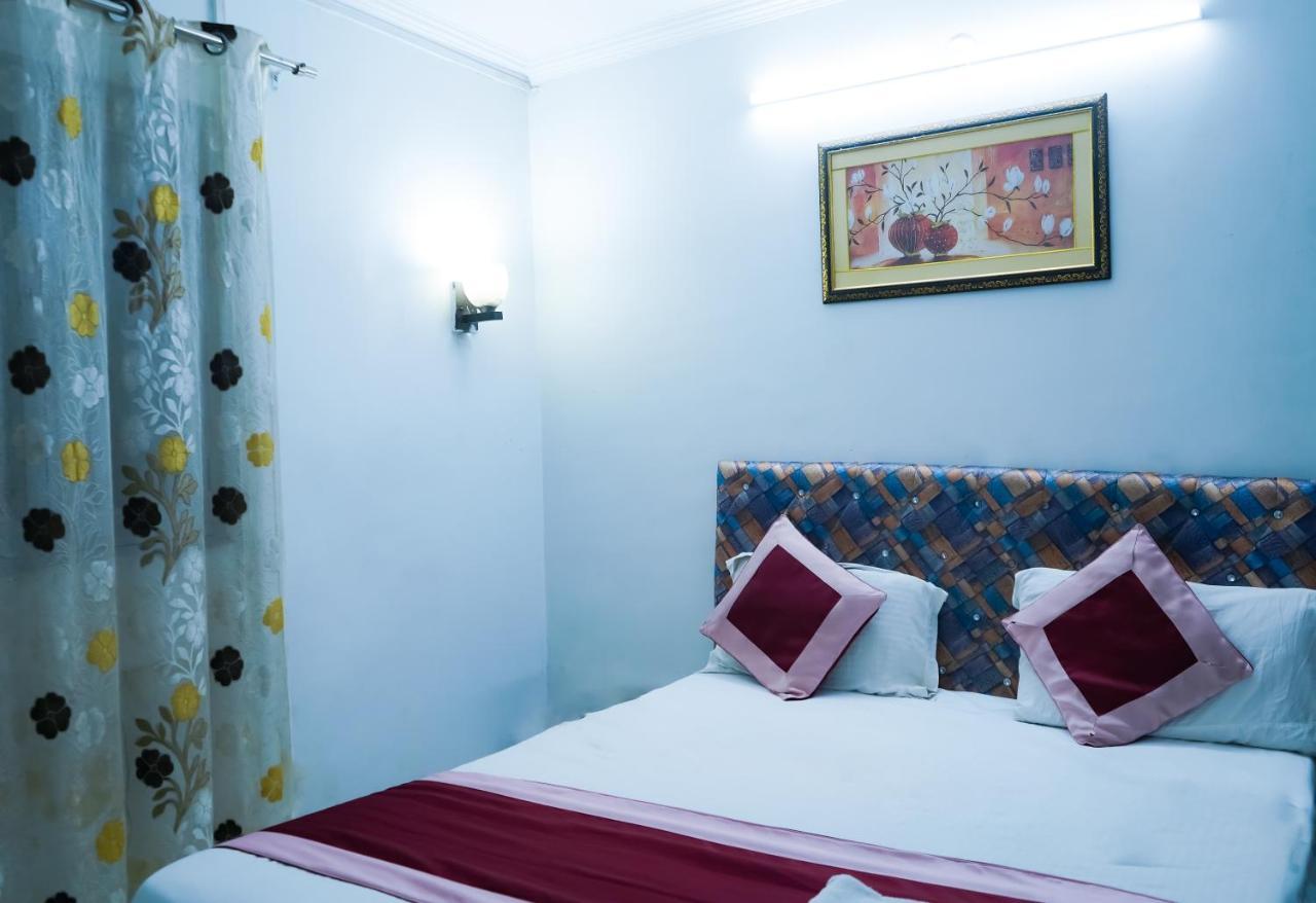 Comodo Satya Niketan Residency New Delhi Ngoại thất bức ảnh