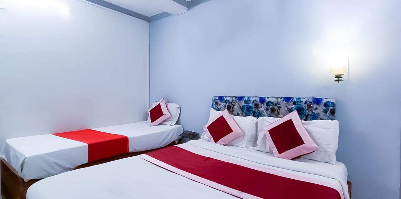 Comodo Satya Niketan Residency New Delhi Ngoại thất bức ảnh