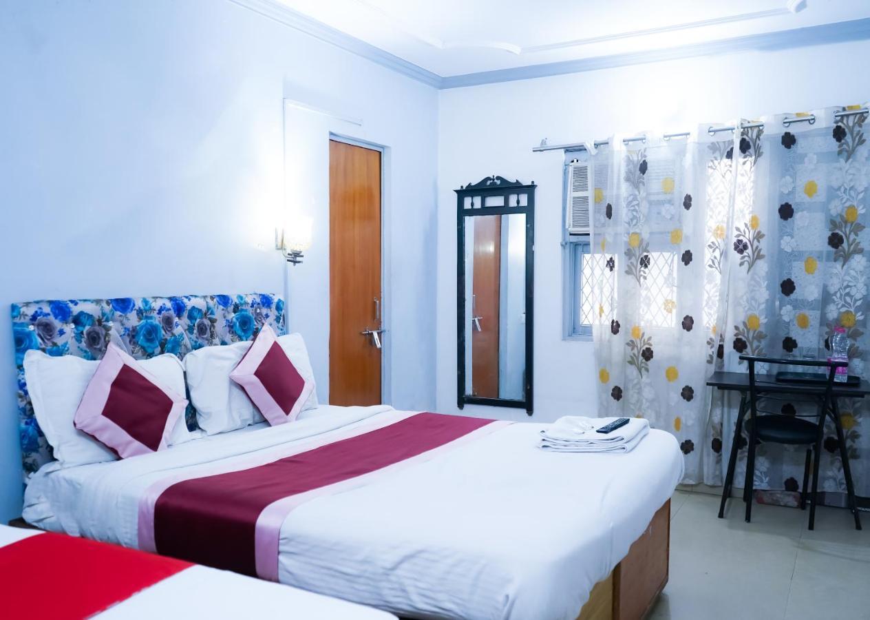 Comodo Satya Niketan Residency New Delhi Ngoại thất bức ảnh