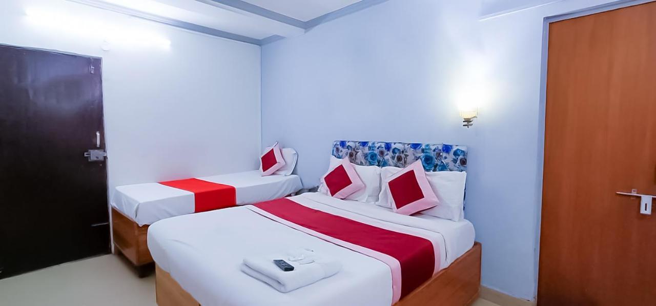 Comodo Satya Niketan Residency New Delhi Ngoại thất bức ảnh